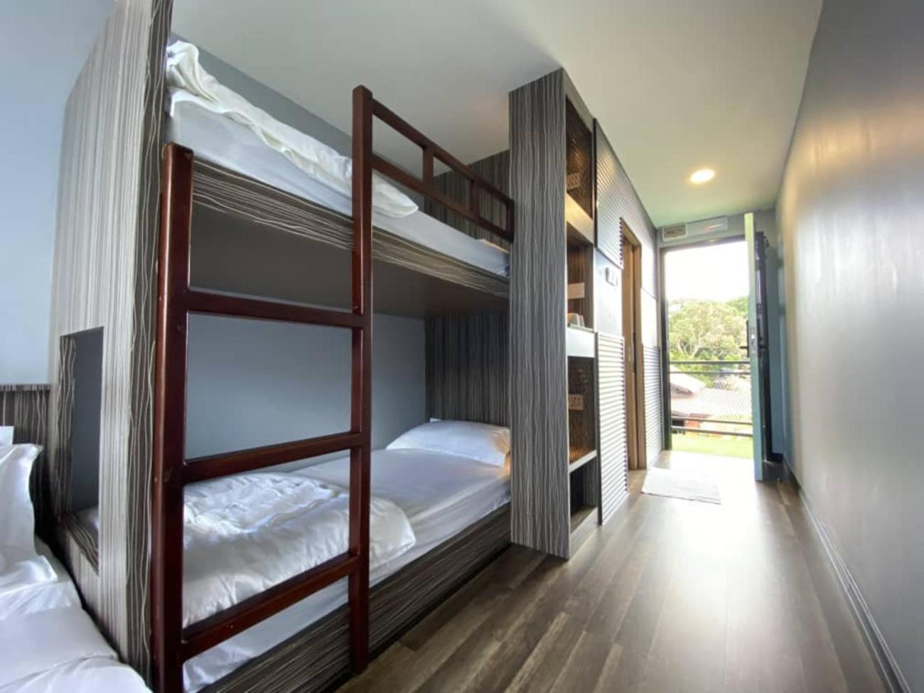 Boxinn The Kontena Home Semporna Extérieur photo